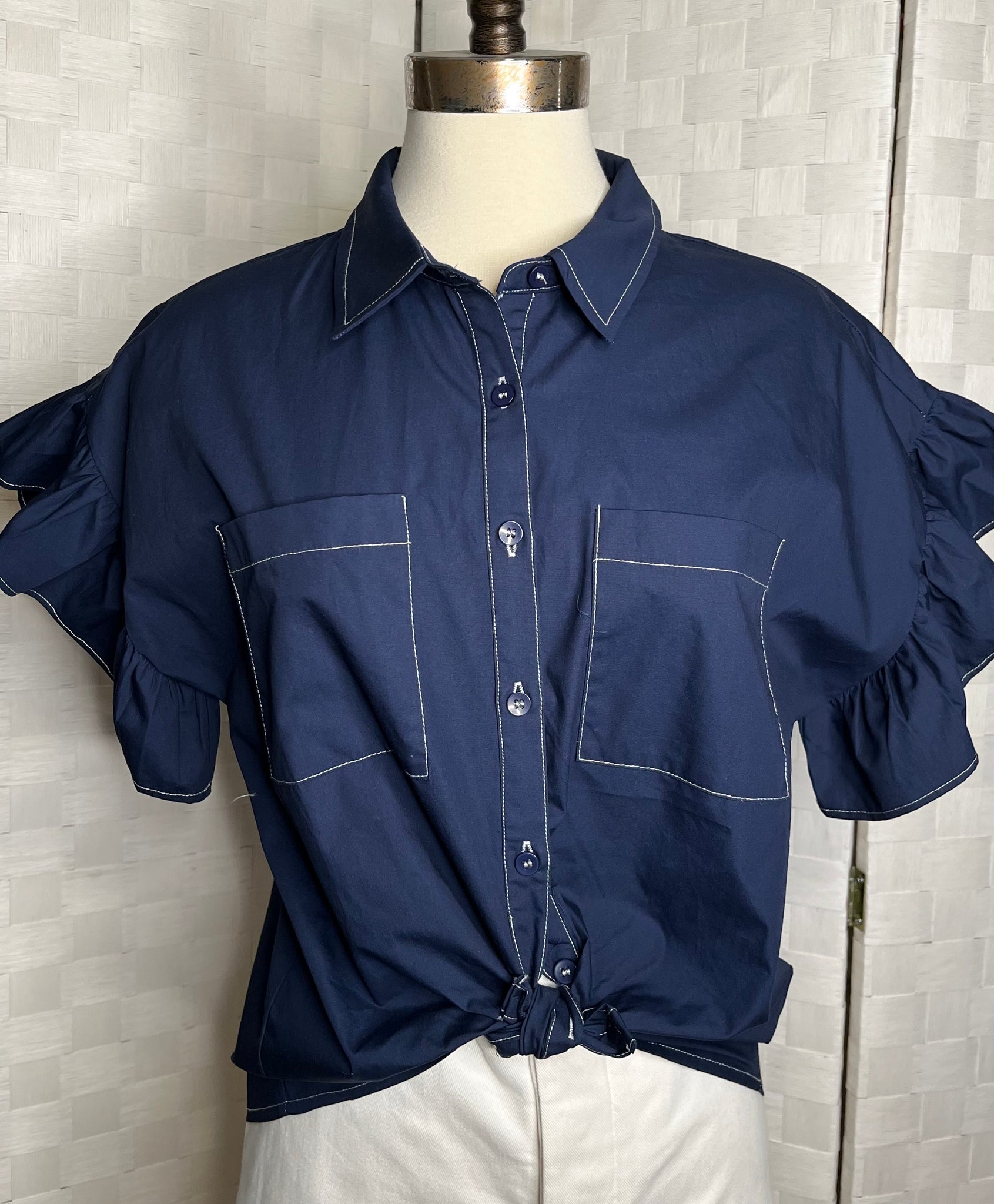 RUFFLE SLEEVE NAVY BUTTON DOWN