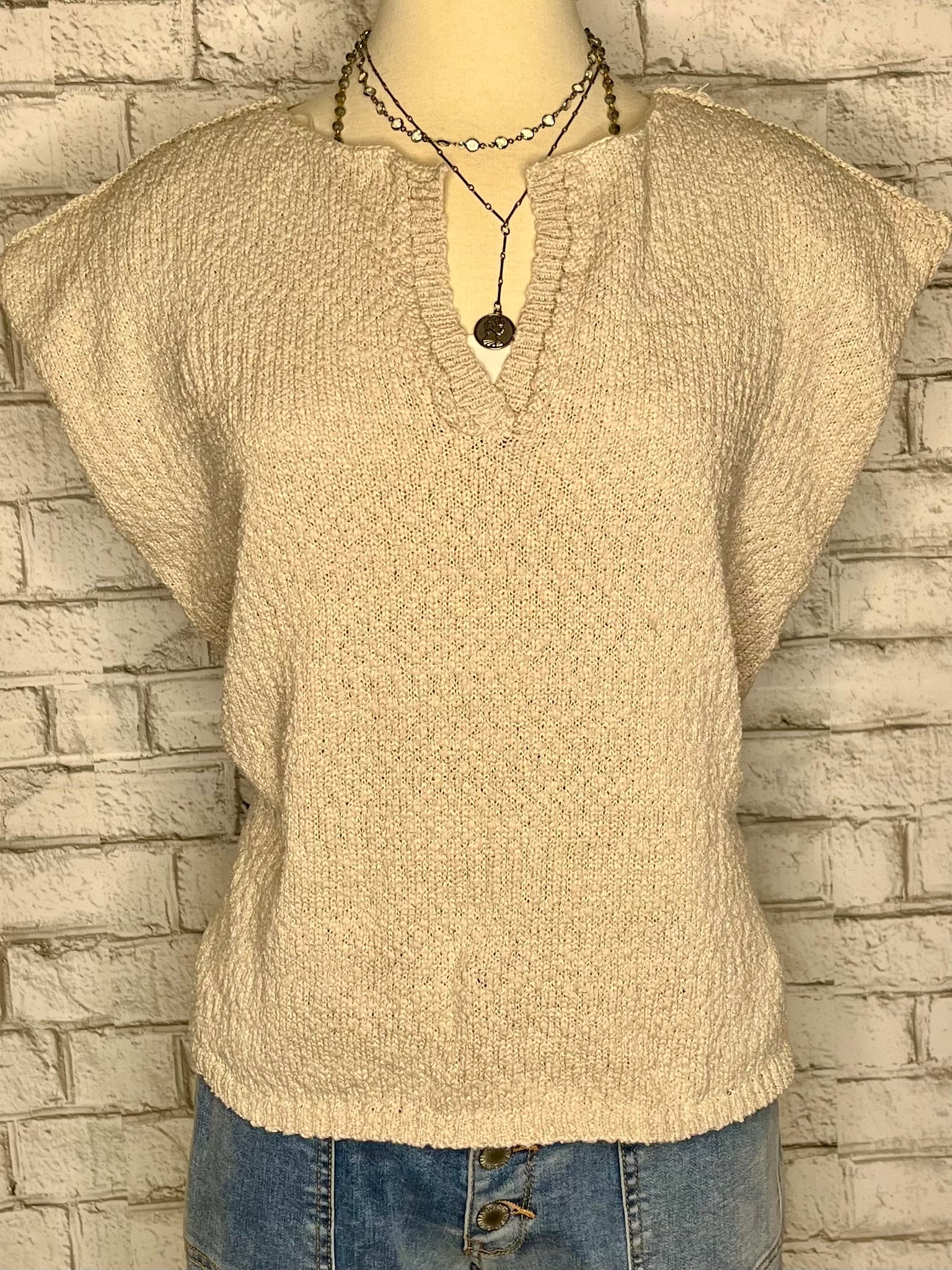 SPLIT-NECK SWEATER TOP