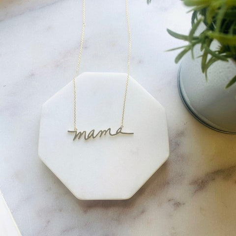 FAVORITE "MAMA" NECKLACE