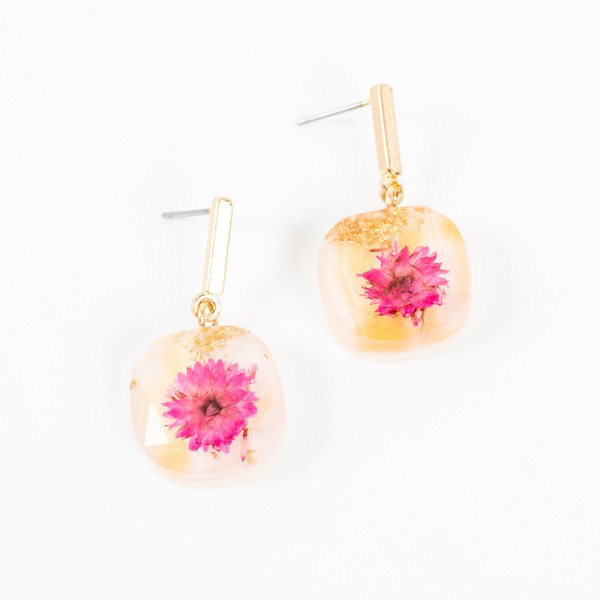 DRY FLOWER EARRINGS