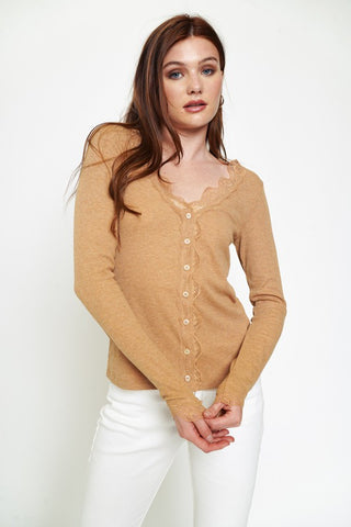 LATTE LACE TRIM TOP