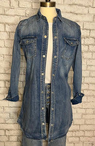 DENIM SNAP CLOSURE TUNIC TOP