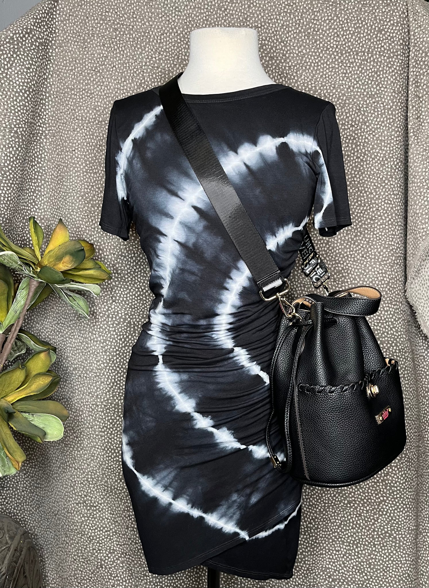 COMFORTABLE KNIT TIE DYE DRESS