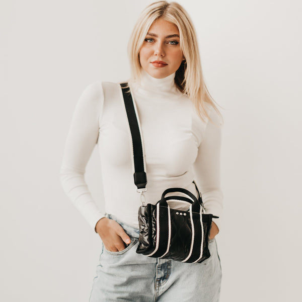 MY FAVORITE QUILTED CROSSBODY BAG