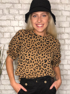 BALLOON SLEEVE LEOPARD TOP